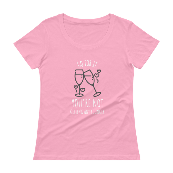 GO FOR IT Ladies' Scoopneck T-Shirt