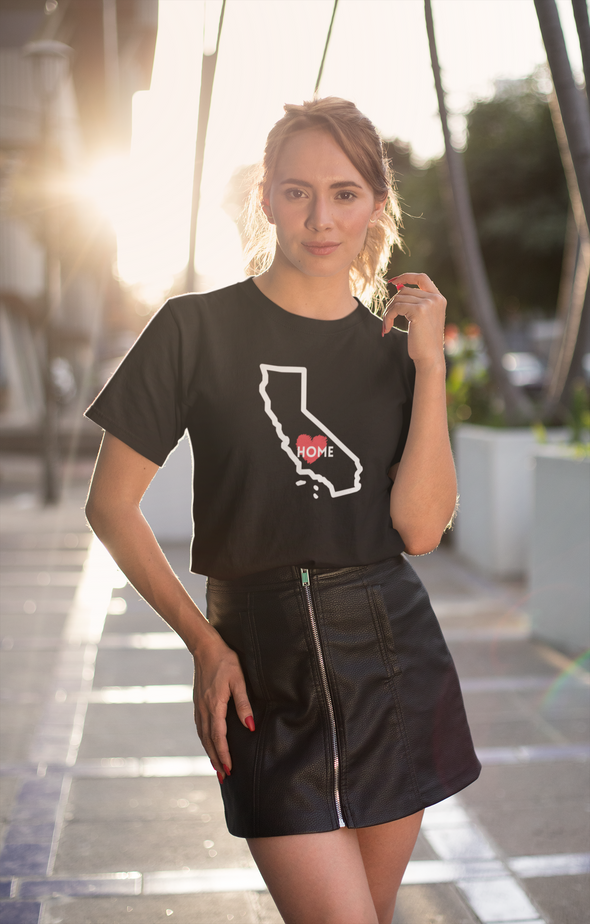 CALIFORNIA IS HOME Women's Relaxed T-Shirt